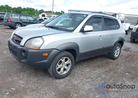 2009 Hyundai Tucson Se z USA, uszkodzony, nr VIN KM8JN72DX9U943304